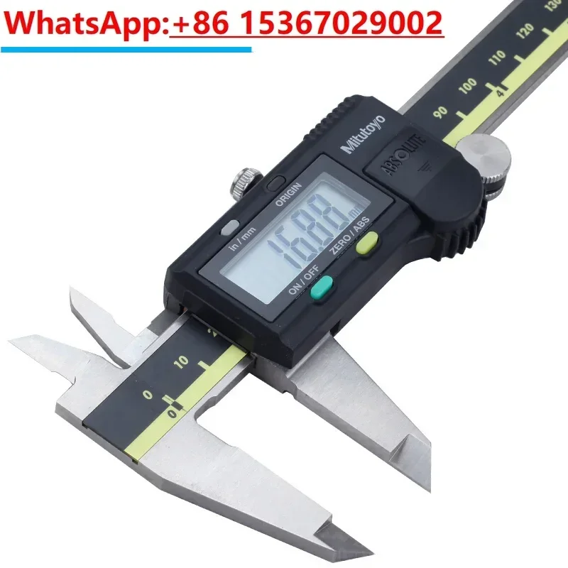 

Mitutoyo Japan 500-196-20 150mm/6" Absolute Digital Digimatic Vernier Caliper