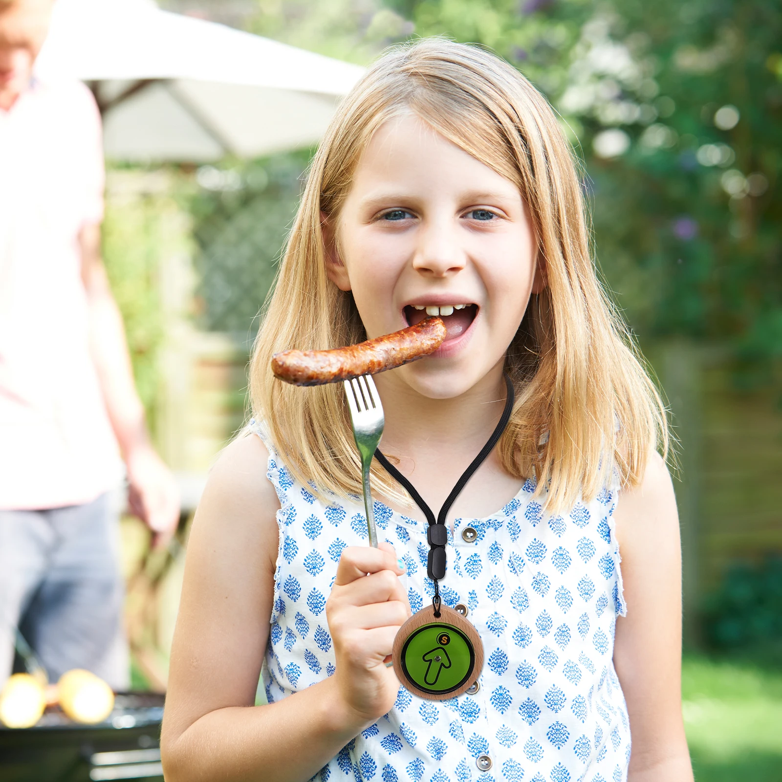 

Student Outdoor Compass Lightweight Wood Hiking Navigation Tool with Lanyard for Camping Hunting Backpack Accessory Survival