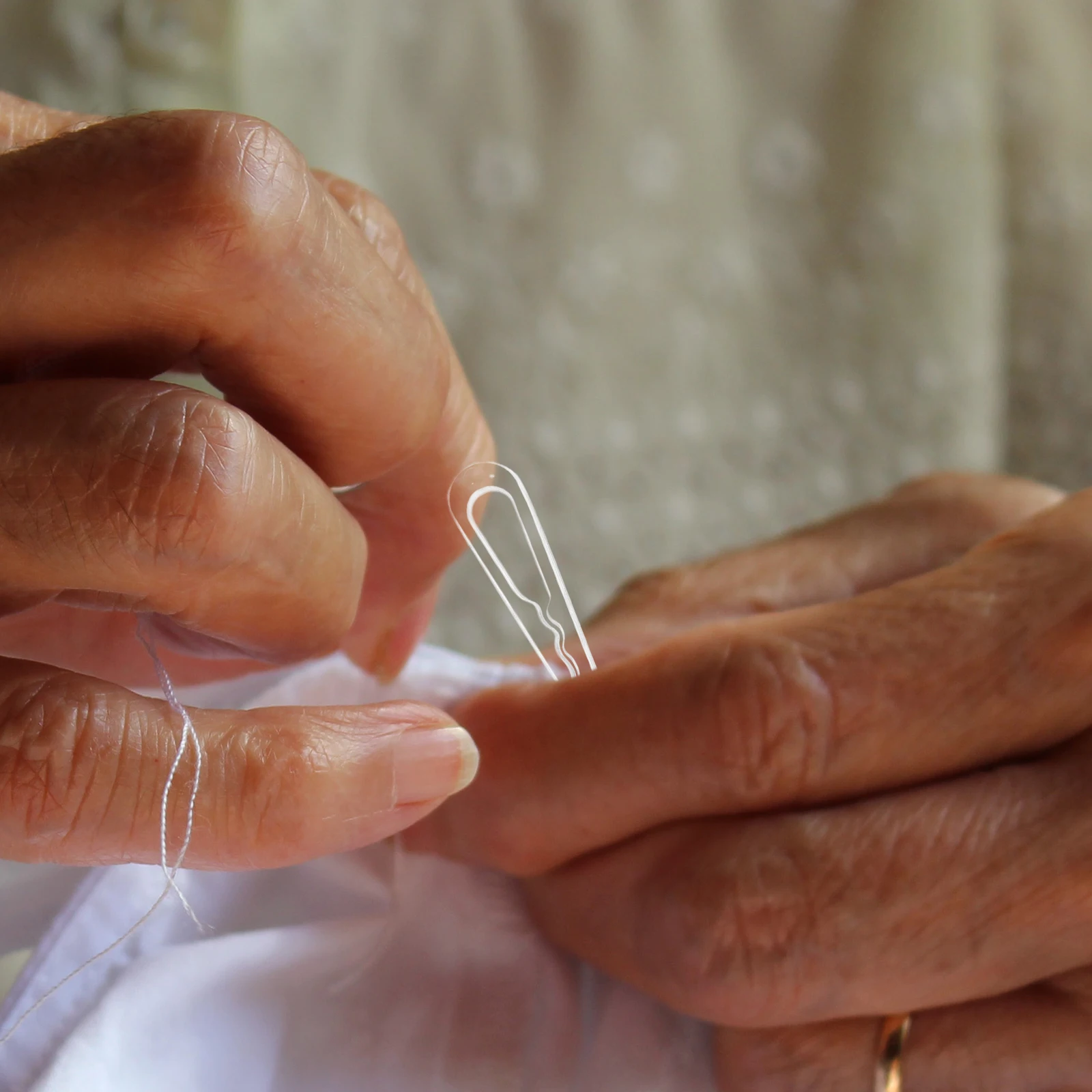 100 PCS Protection Clothing Fixing Clip Clips Small Plastic Sock Shirt Transparent for Clothes Man