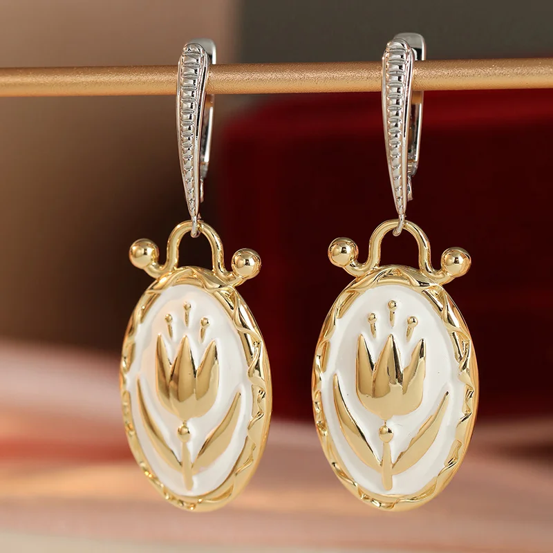 Ladies' Two Color Relief Tulip Oval Earrings White Enamel Flower Vintage Ear Buckle Elegant Palace Style Jewelry Accessory