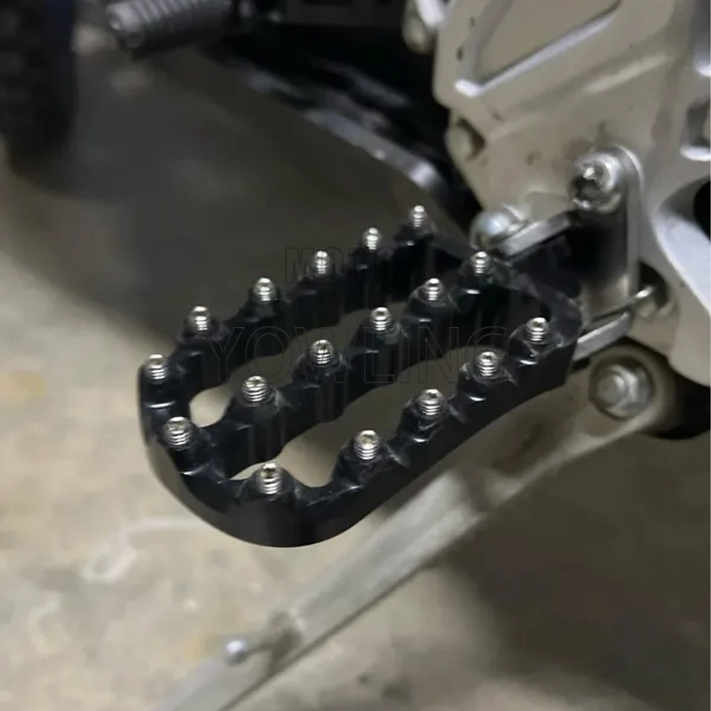 

For Yamaha TENERE 700 T7 XTZ 700 2019-2023 2021 2022 2024 Rally Edition Wide Footpegs Footrests Foot Pedals CNC Motorcycle Parts