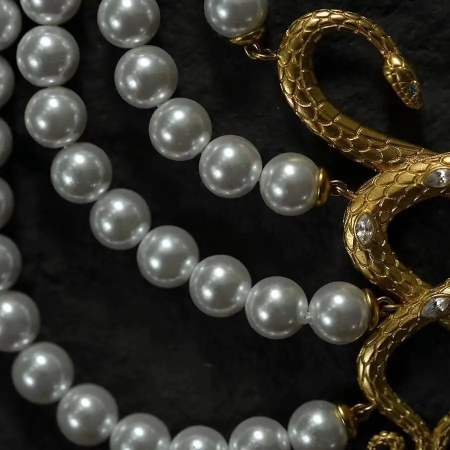 Original Design of Economically Upward Beauty Spirit Snake Retro Pearl Multi-layered Four-layer Women's Collarbone Necklace