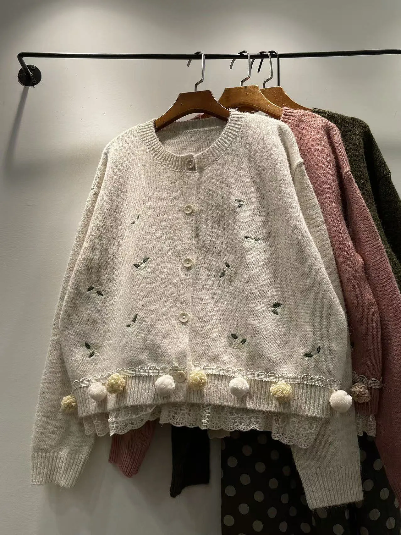 

Осенне-зимний женский свободный длинный све круглый трикотаж с вышивкой, пальто-кардиган Sweet Sle Online, эксклюзивный S