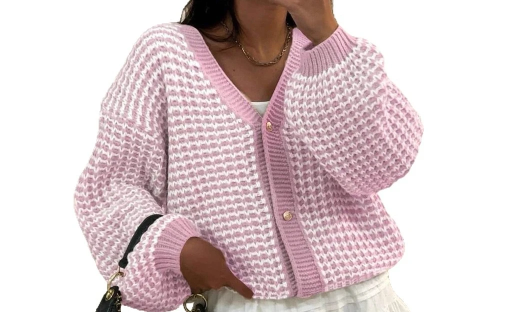 2025 Autumn/Winter New Arrival V-Neck Knit Cardigan with Colorblock Snowflake Pattern Single Row Buttons Loose and Fashionable