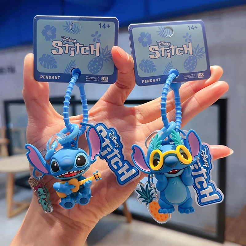 ディズニーステッチ漫画人形キーホルダー、かわいいスクールバッグペンダント、子供の誕生日プレゼント