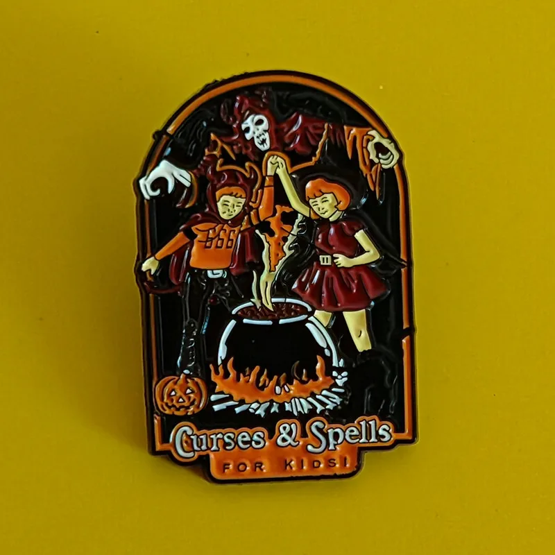 Curses and Spells Brooches, Horror Halloween Metal Enamel Badges, Fashionable Lapel Pins, Clothing and Jewelry Accessories