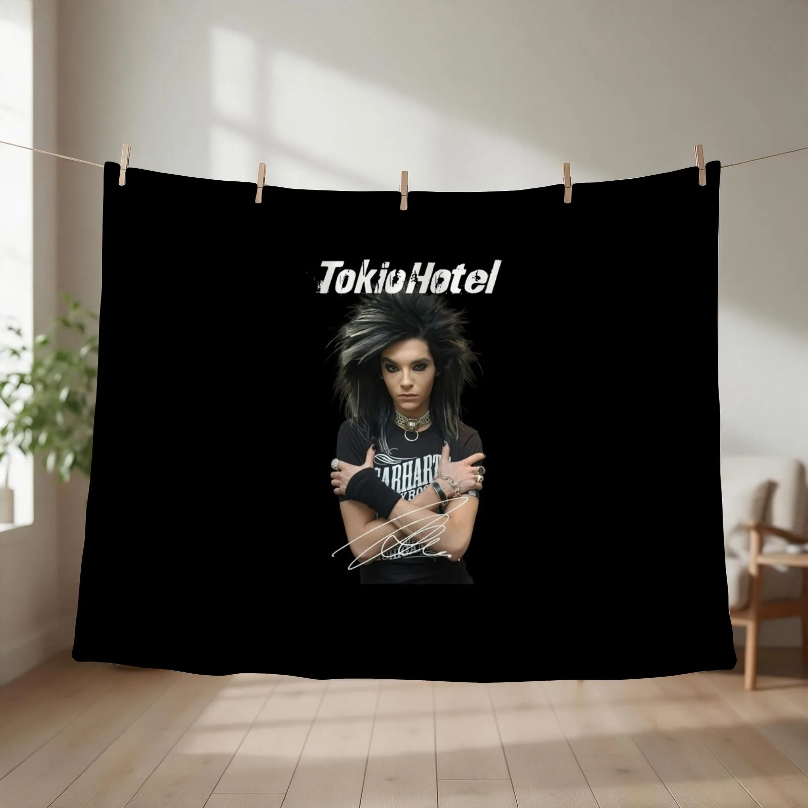 Hot Tokio Hotel Shirt Bill Kaulitz Cotton Throw Blanket couch cozy soft plush fuzzy picnic outdoor blanket