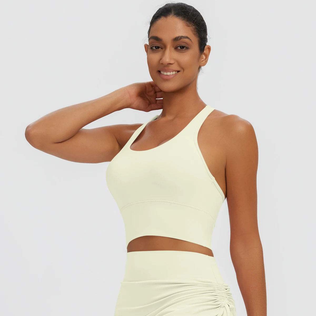 Schnell trocknendes, sexy Yoga-Top in I-Form, stoßdämpfendes Lauf-Yoga-Oberteil mit Brustpolster, einfarbiges Sommer-Fitness-Oberteil für das Training. – Detail 28