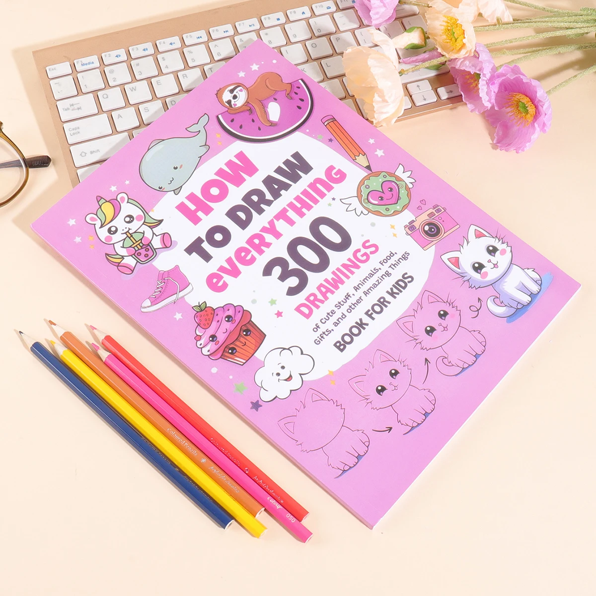 como-desenhar-tudo-300-desenhos-de-coisas-fofas-animais-comida-presentes-e-outras-coisas-incriveis--livro-para-criancas