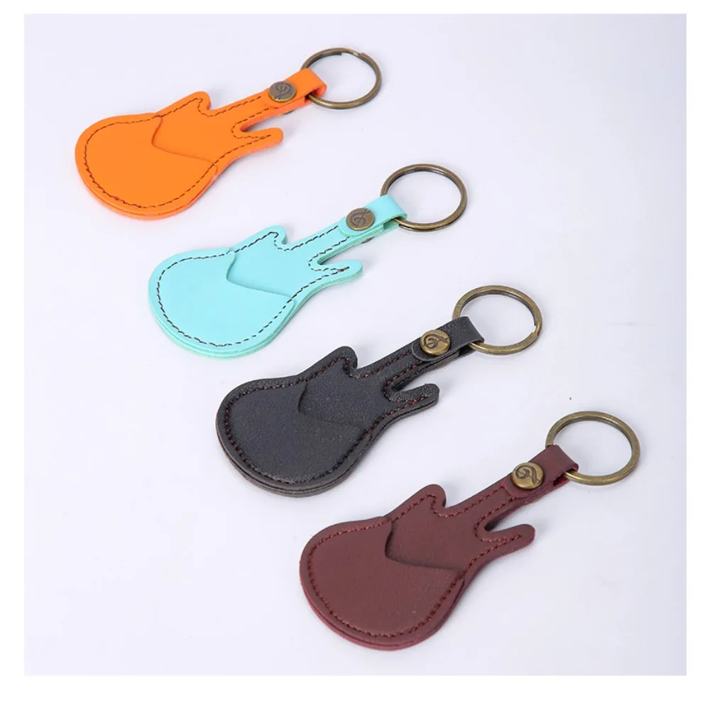 Leather Guitar Pick Bag Guitar Pick Holder Case Guitar Shape with Key Ring 5pcs Celluloid Picks String Instrument Accessories