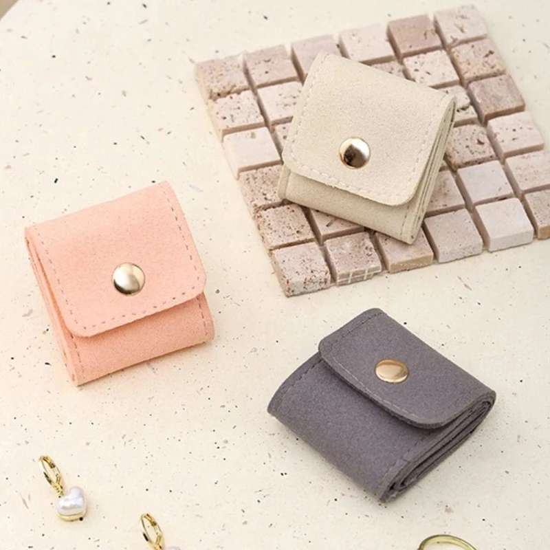 4 مقصورات حقيبة تخزين المجوهرات المحمولة حقيبة مجوهرات صغيرة أقراط قلادة حلقة المنظم حقيبة السفر مجوهرات حقيبة للتخزين