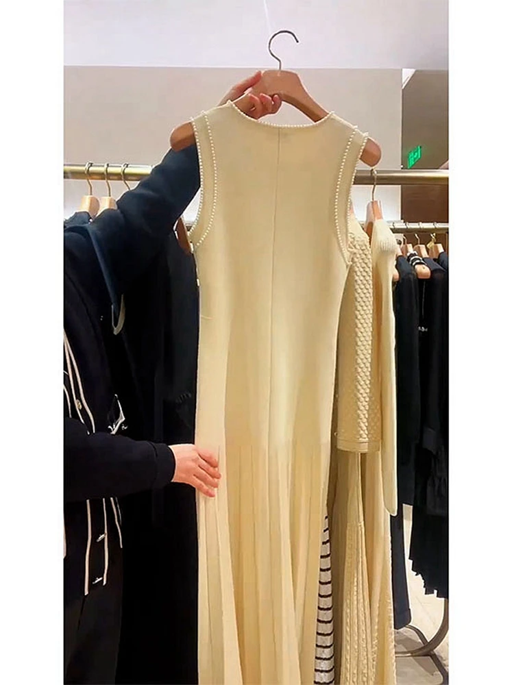 Gilet tricoté unique Dr Beach Holiday Tea Break Ele Sensation hors matière de soie blanche ronde Neline Svel Midi Le...