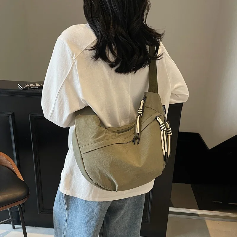Neutral Messenger Bag Dumpling Large Capacity Commuter Bag 2026 New Ruiying Versatile Shoulder Backpack Men Dumpling Bag Women