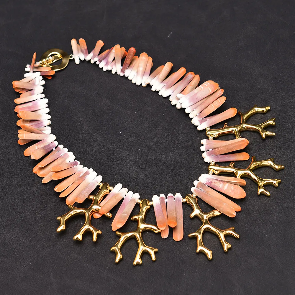 

GG Natural Top-Drilled Brown Sea Bamboo Necklace Golden Resin Coral Shape Branch Pendant