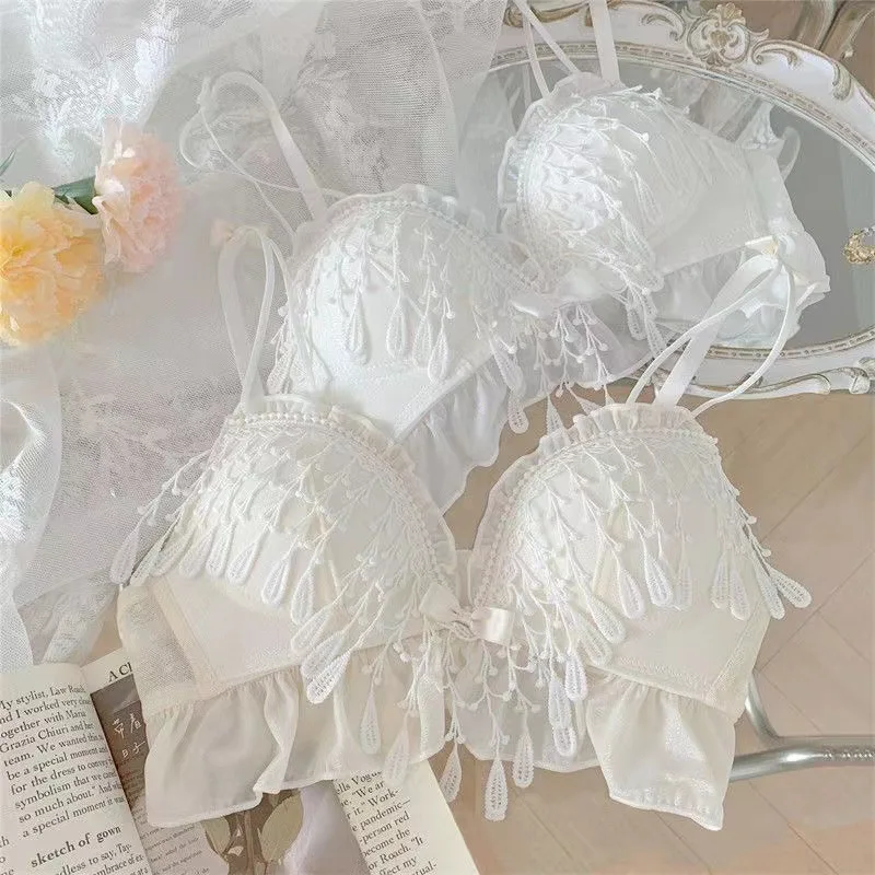 White French lace lingerie girly little bra pull together no underwire sexy day sweet pure wind bra set