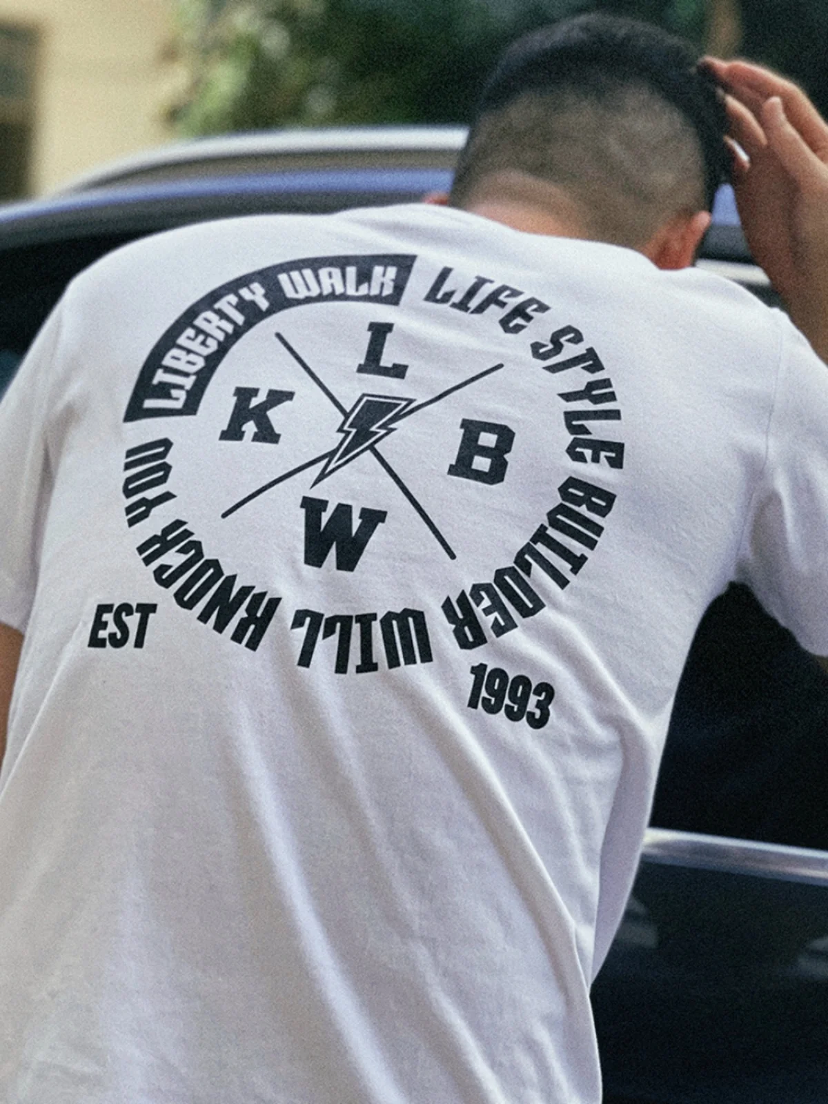 

2025 новая японская периферийная футболка LBWK с летним хлопковым повседневным трендовым принтом с короткими рукавами, свободная и удобная