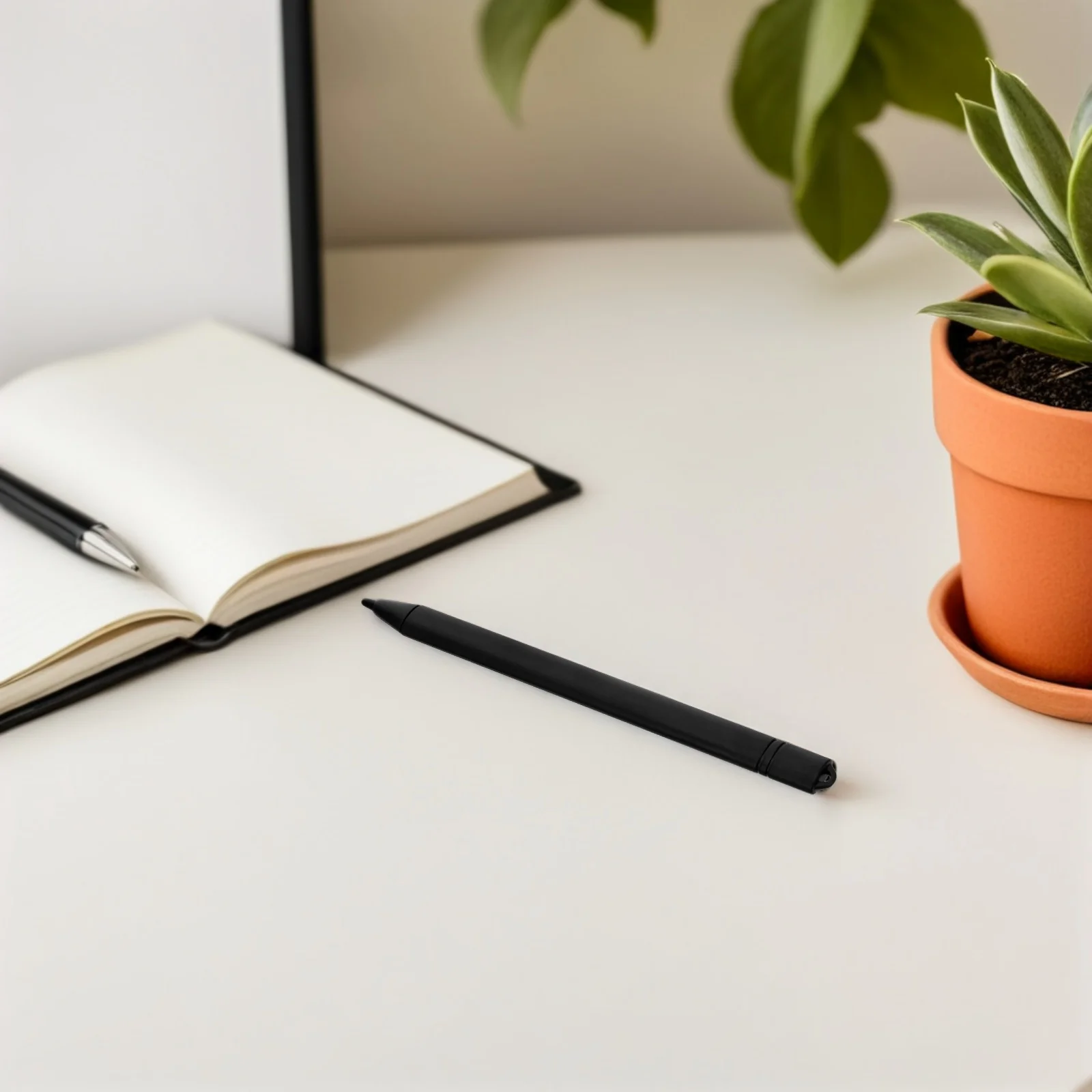 

LCD Writing Board Stylus Precise Digital Pen for Graphic Design Game Cartoon Movie Scenery Creation Handwriting Board Pen