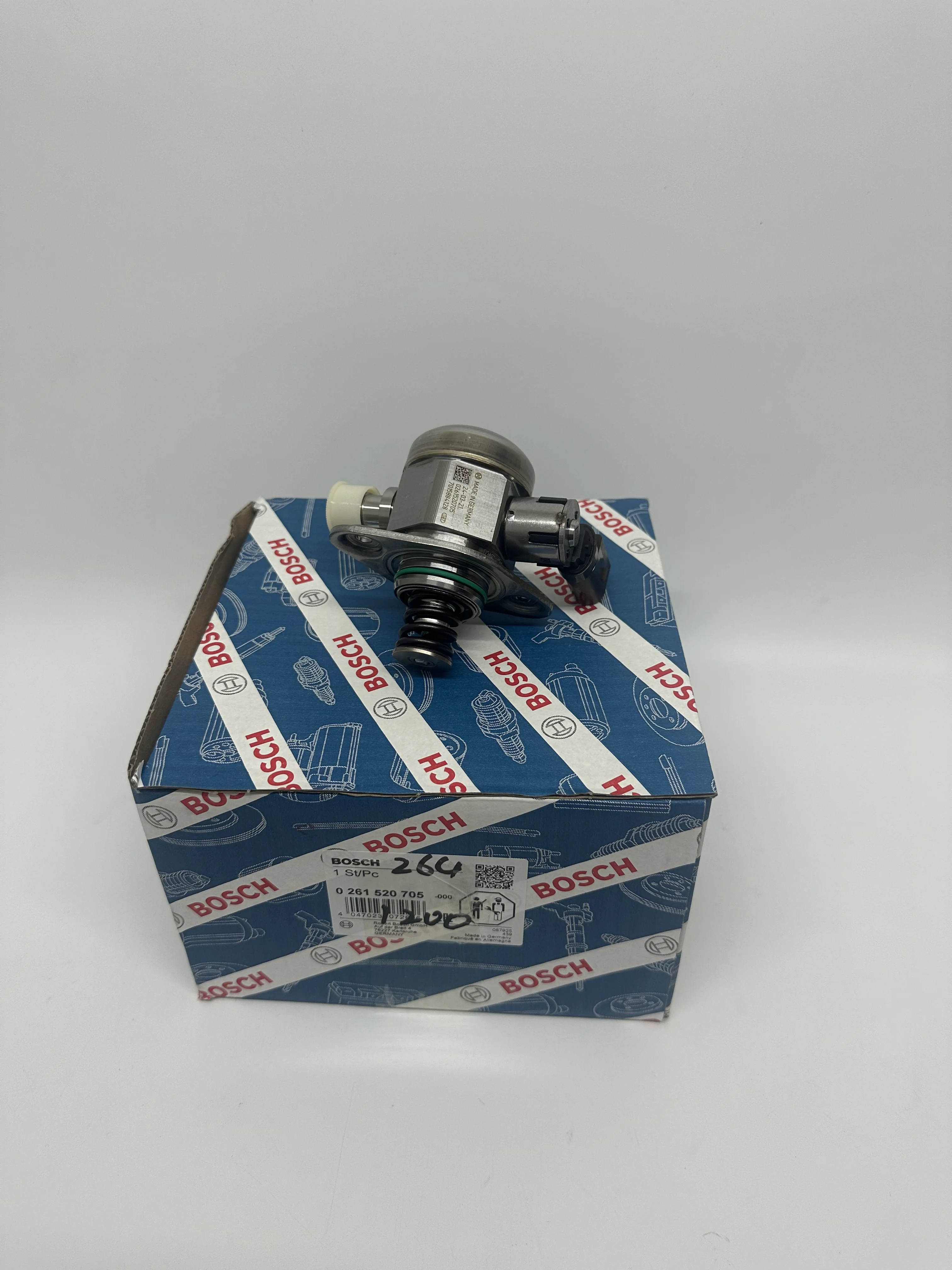 2640701200,2640701400, all-new Mercedes M264 high pressure pump, Mercedes C, Mercedes E300 Mercedes GL high