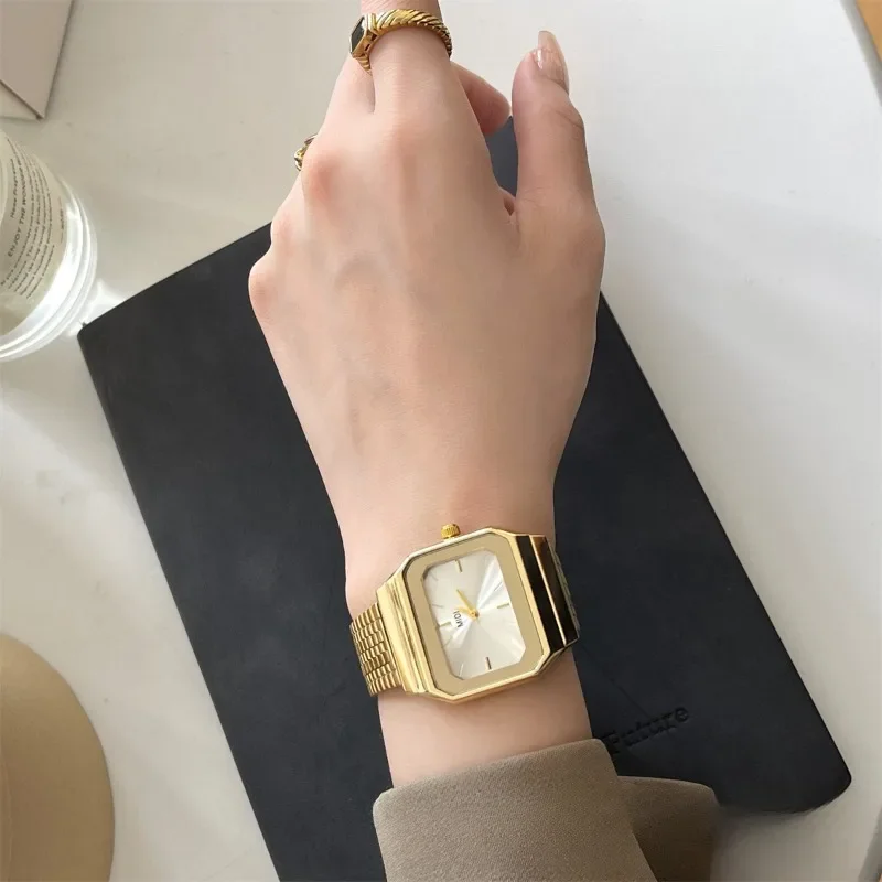 Luxury square small gold watch retro design watches ladies Korean minimalist fashion elegant quartz watch