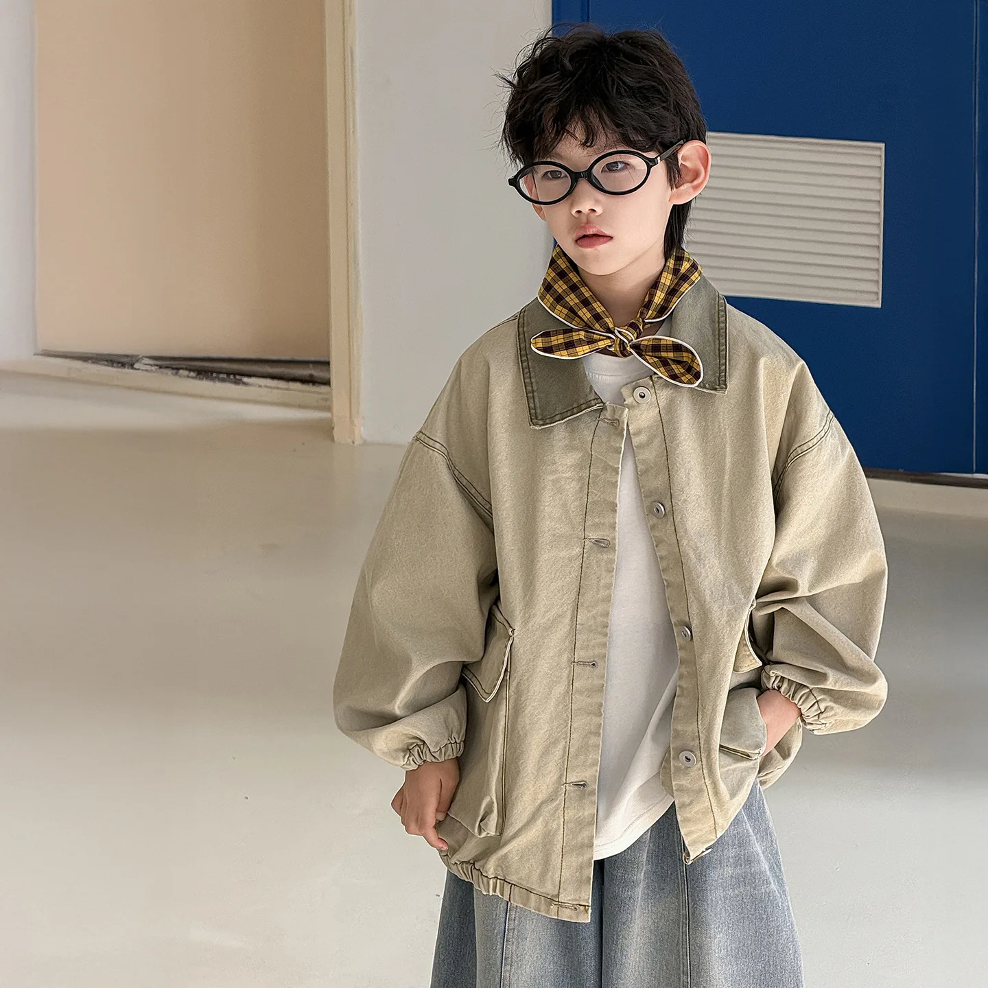 

Детская одежда: Модная повседневная универсальная куртка для мальчиков, весна 2026, новая коллекция, стильная свободная куртка в корейском ретро-стиле для мальчиков