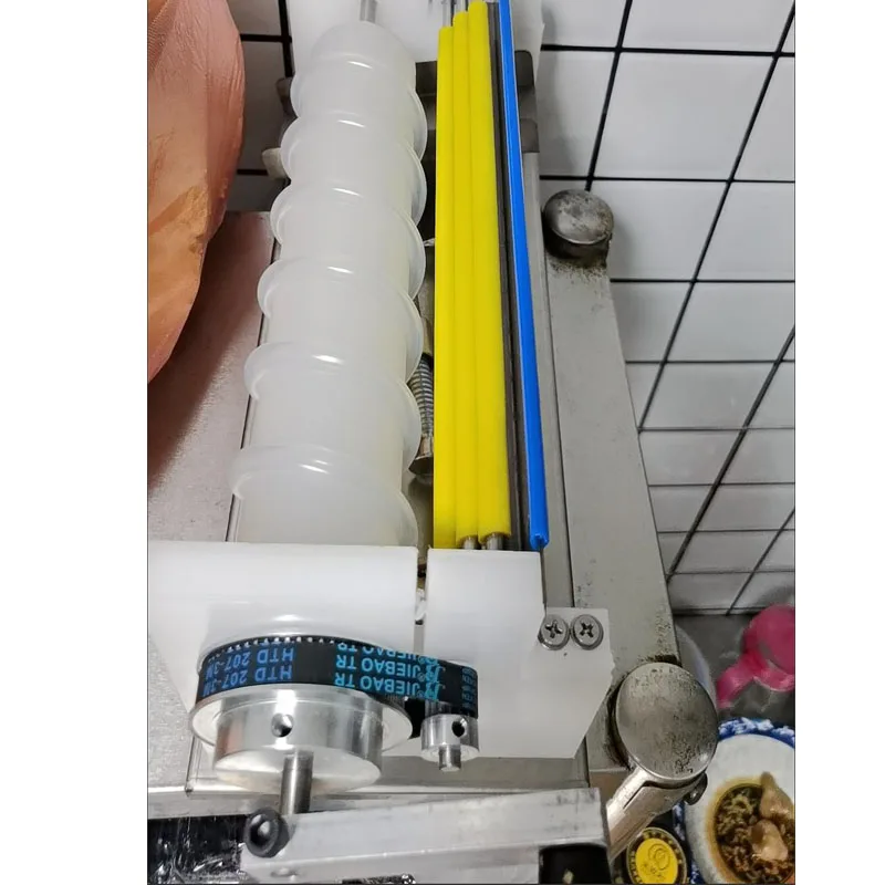 Soft Quail Eggs Sheller Peeling Machine Boiled Eggs Break Peeler