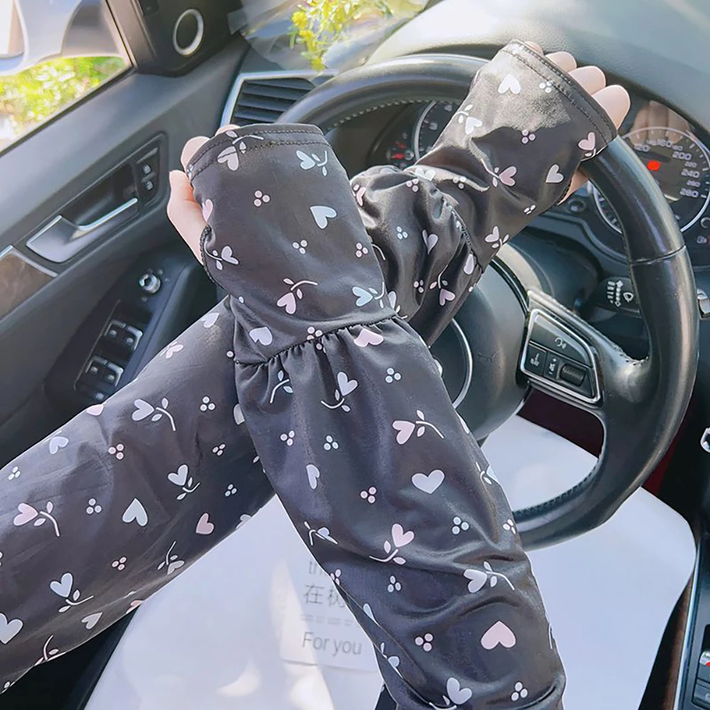 Cute Heart Pattern Ice Silk Arm Sleeves,UV Protection High Stretch Cooling Sun Sleeves,Breathable Sun Protection for Outdoor