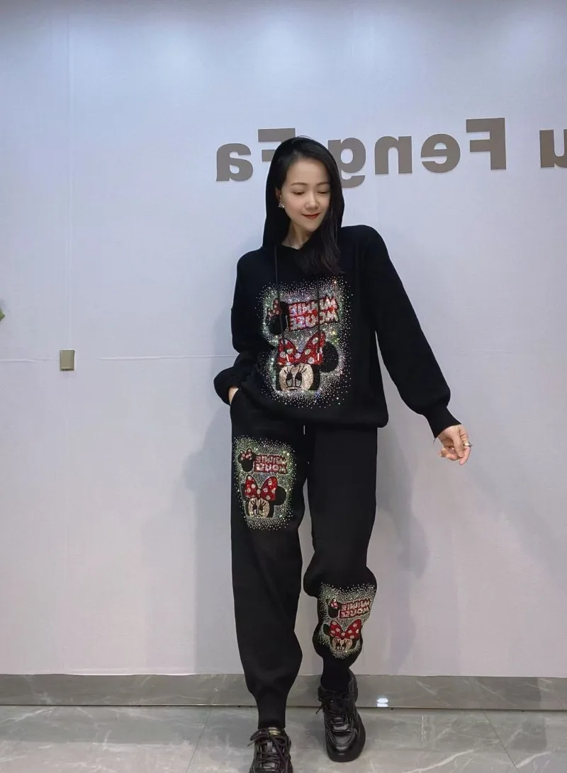 Autumn New Arrivals Casual Knitted Hooded Long Sleeved Top And Jogger Pants Two-Piece Set For Women's Rhinestones Long Trousers