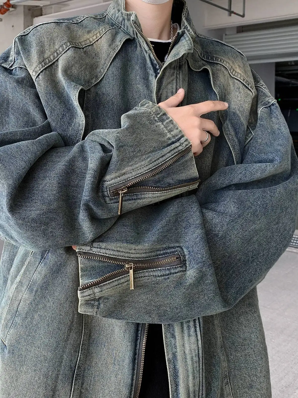 Man Denim Jacket 2026 New Men Heavyweight Deconstructed Denim Jacket Loose Fit American Retro Stand Collar Zip Up Outerwear Coat