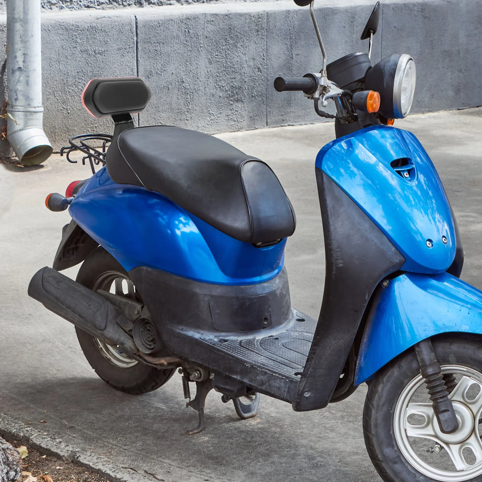 

Universal Scooter Backrest Red Rear Passenger Seat Pad Small Motorcycle Rear Seat Cushion Comfortable Motorcycle Backrest