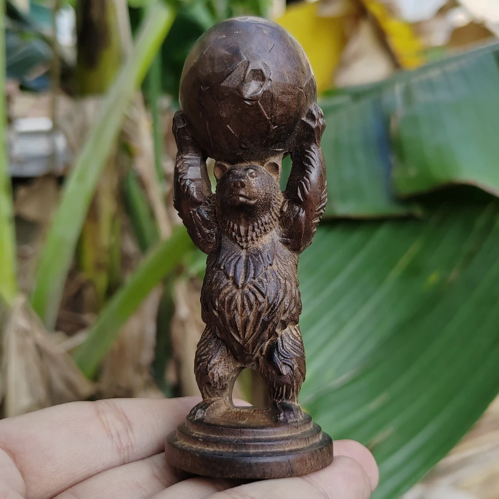 3.8 Inch Hand-Carved Wooden Bear Ornament, Folk Style, Modern Style, Suitable for Christmas Decorations, Office Decor, Housewarming Gifts, Indoor Decorations, Fireplace, Back-To-School Season Gifts, New Year Gifts