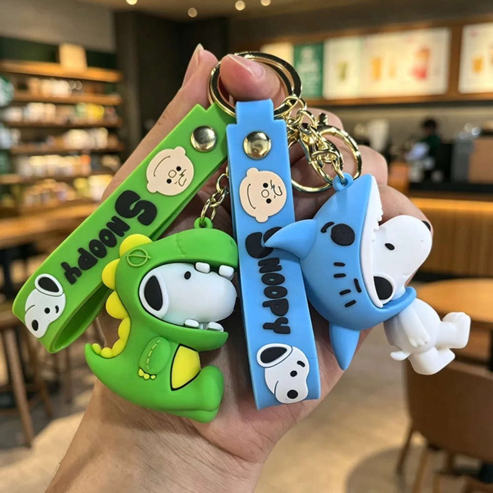 Llavero de silicona Snoopy de una pieza de alta calidad 2026, adorno para coche, pareja, llaves, mochila escolar, regalo de cumpleaños para amigo, Kawaii