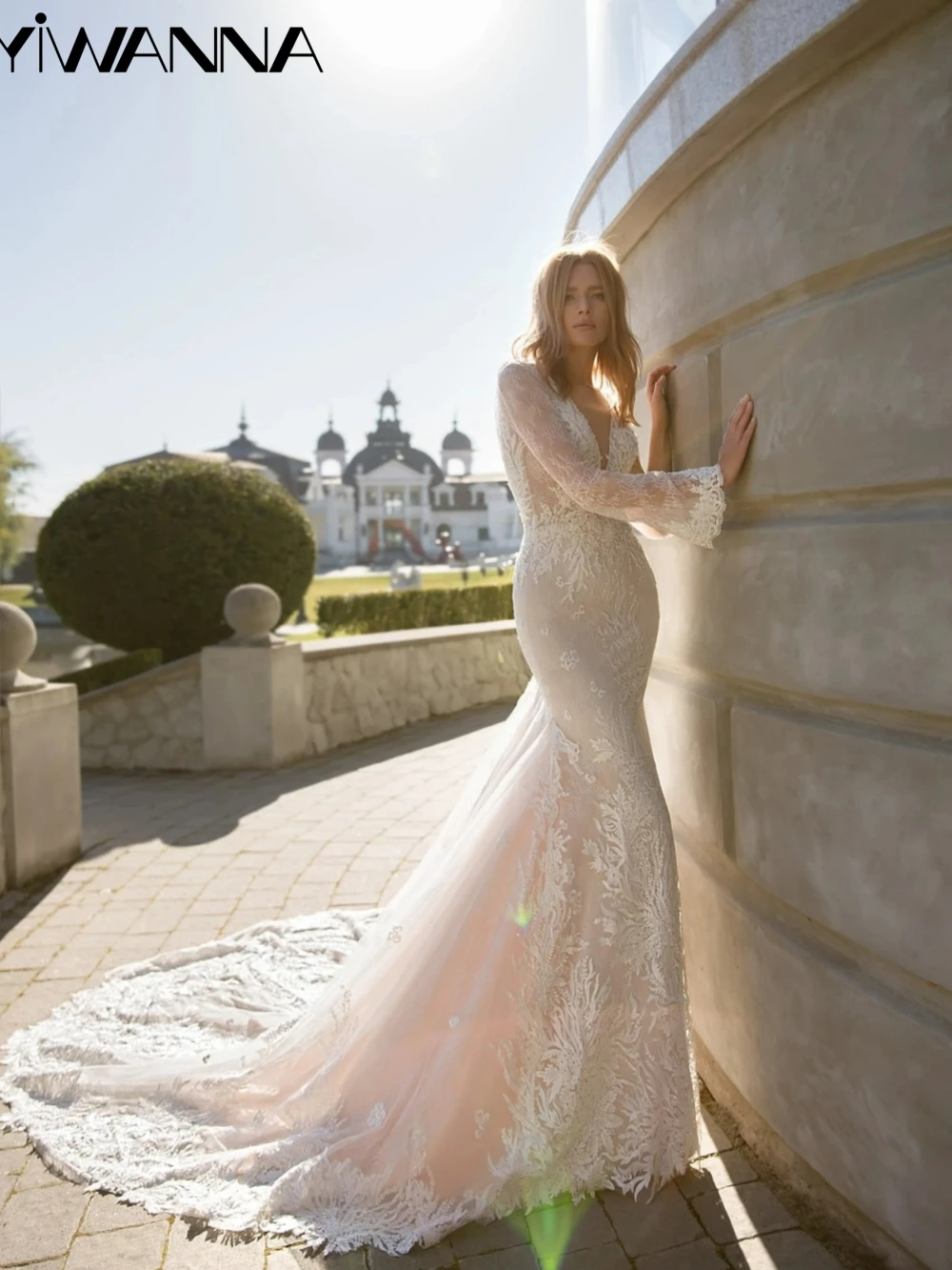 

Shiny Bedaed Lace Appliques Mermaid Wedding Dress Sexy Deep V-neck Backless Bridal Gown Customized Long Sleeve Dresses For Bride