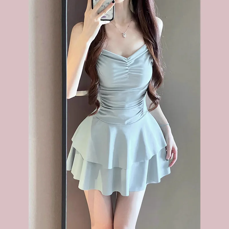 Trajes de baño para mujer, trajes de baño de una pieza con tirantes de Color sólido, traje de baño de primavera con espalda descubierta dulce a la moda, versión coreana