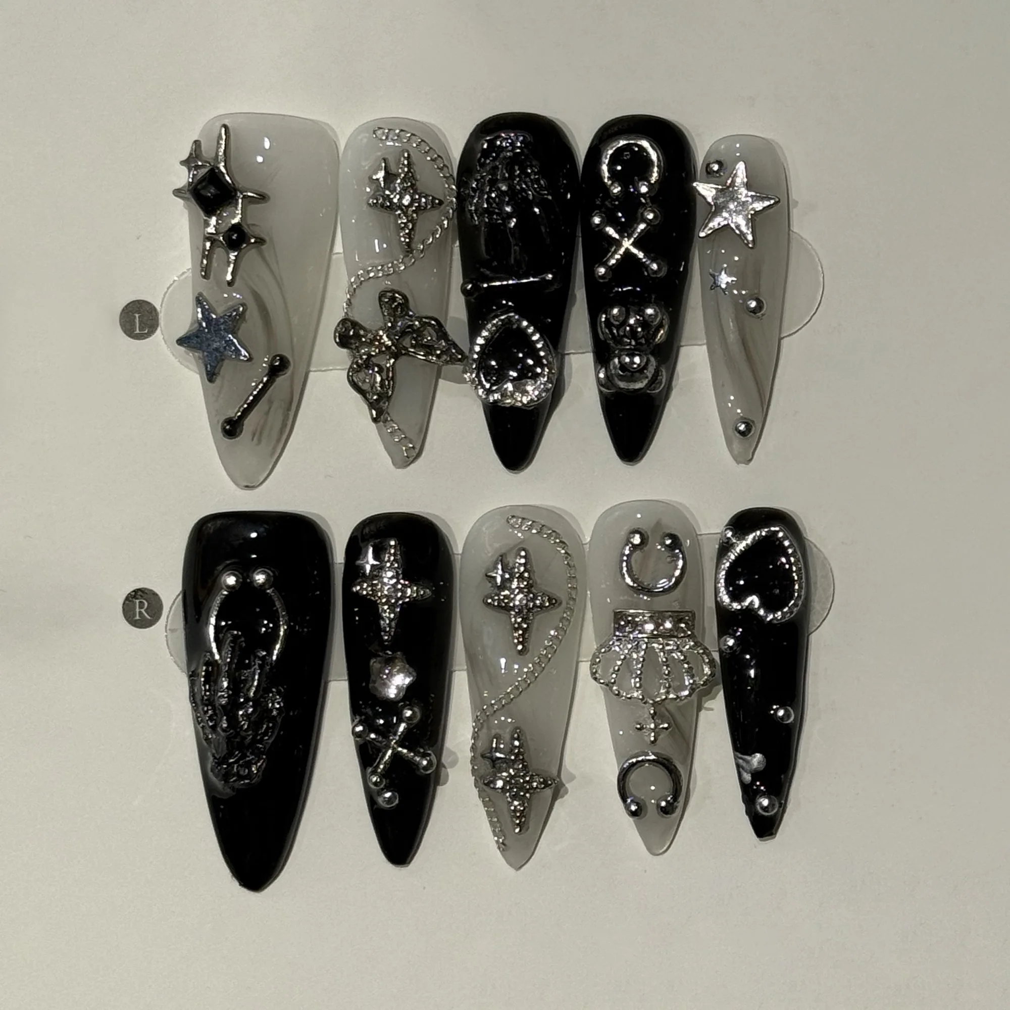 10pcs Diamond Butterfly Press on Nails Retro Sweet Cool Fake Nails Art Silver Metal Star False Nails Y2k Almond Artificial Nail