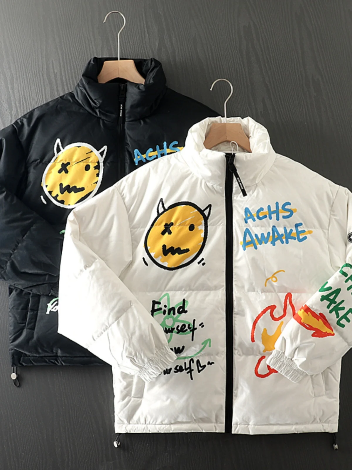 

Hand-Dn Cartoon Print Casual Faionable Stand Collar down Jaet Men's Autumn Winter Outerwear Youth Urban Sle White Du...