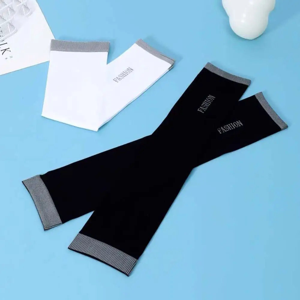 ผ้าไหมน้ําแข็งป้องกันแสงแดดแขนครอบคลุมฤดูร้อน Anti-UV Fingerless แขนแขน Cooling กีฬากลางแจ้งขี่จักรยาน Unisex ข้อศอก 1 คู่