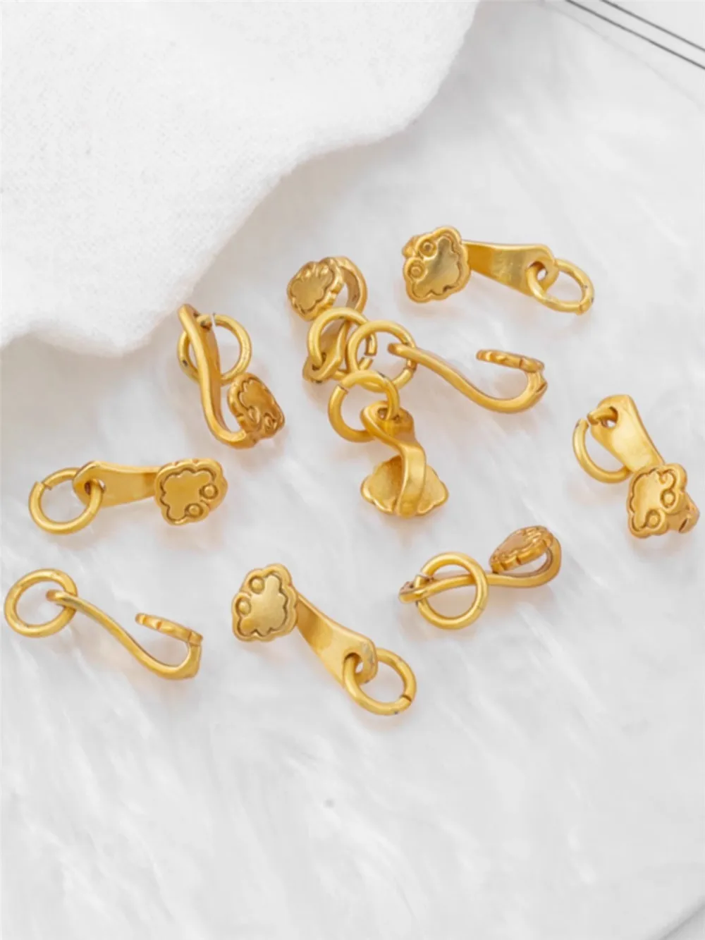 

18K Gold Color Retro Ruyi Small Pendant, DIY Bracelet, Necklace, Earrings, Jewelry, Accessories, 6x10mm