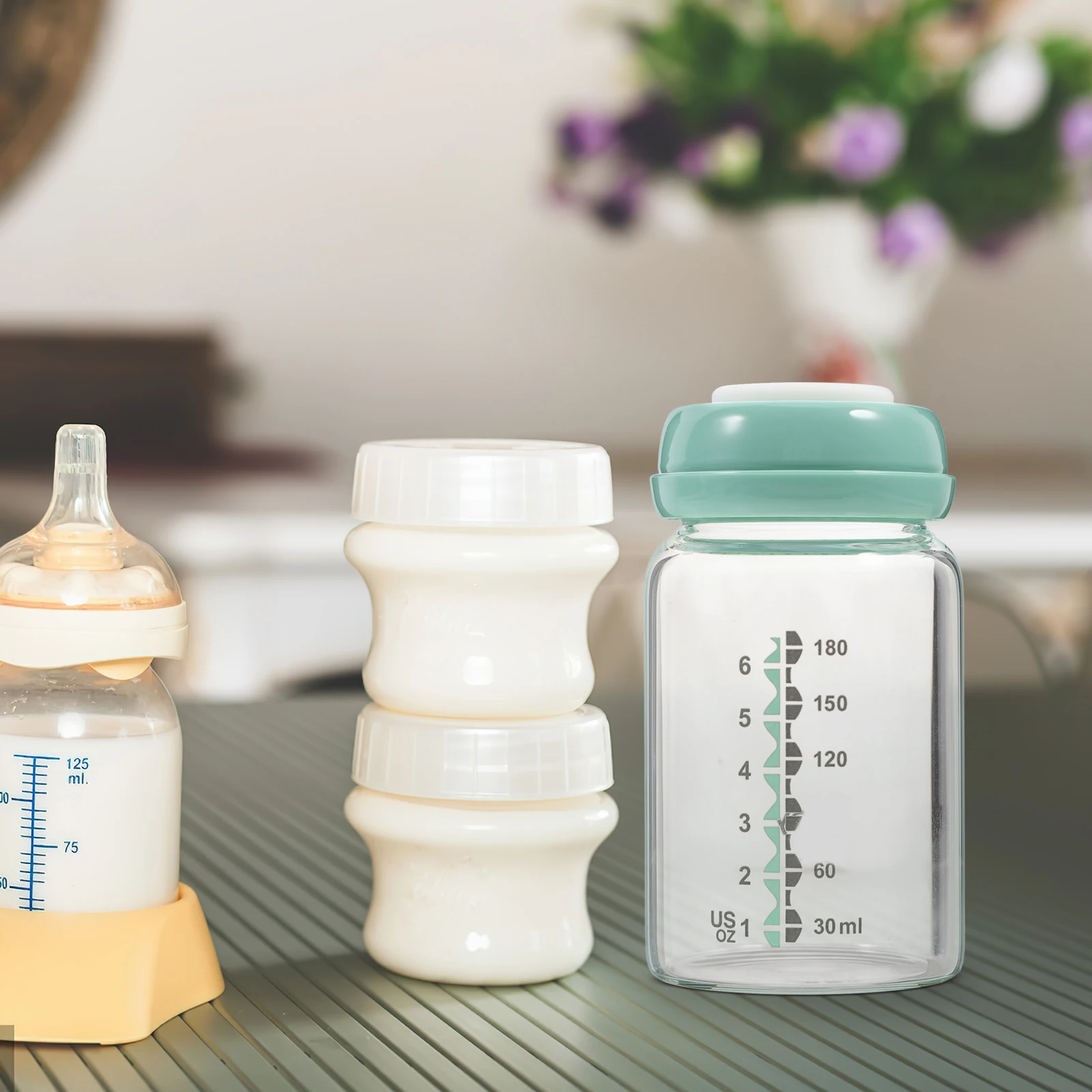 

2Pcs Safe Lightweight Feeding Bottle for Babies - Easy Clean, Anti-Colic Design, Wide Size Nursing Bottle, Convenient Outdoor