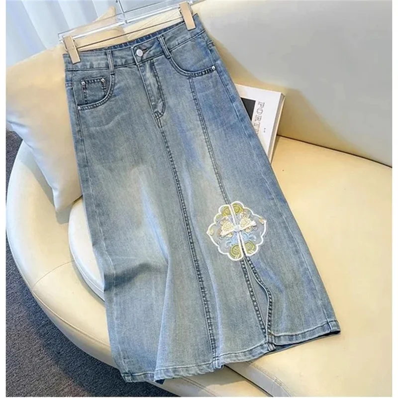 

SummerNew Fashion Chinese Embroidered Button Denim Skirt Women's High Waist Split Vintage Wrapped Hip A-line Long Jeans Skirts