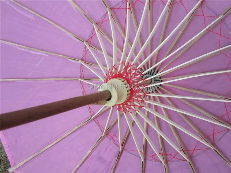 Chinesischer Farbiger Stoff-Regenschirm Weiß-Rosa Sonnenschirme Traditioneller Chinesischer Tanz-Farbschirm Japanische Seiden-Requisiten – Detail 21