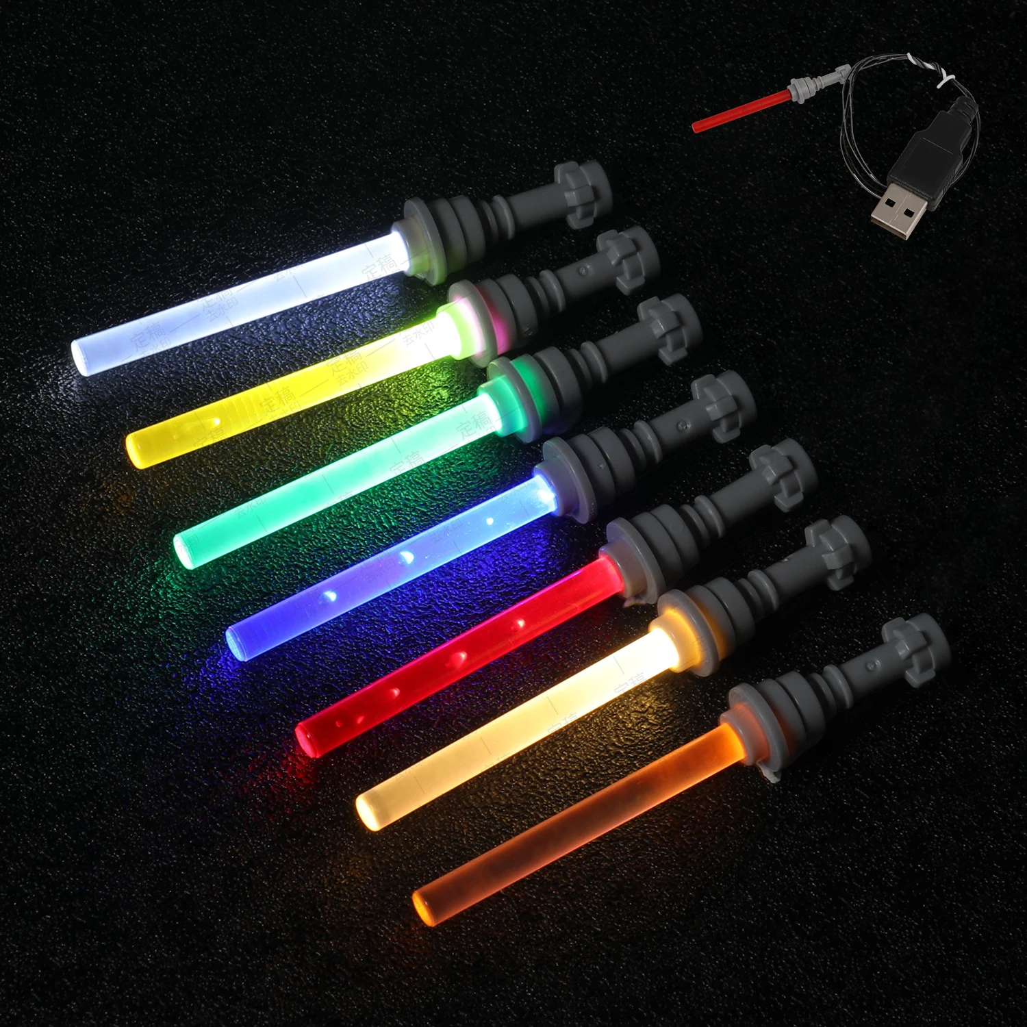 LYBMTWF 1 pièces accessoires de mini figurines de sabre laser, prise USB, accessoires d'armes jouets en blocs de construction