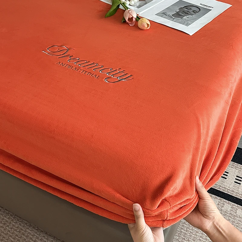 

Супер бархатная защита для матраса, зимние теплые удобные простыни для дома, простыни, не выцветающие покрывала, которые можно стирать в машине