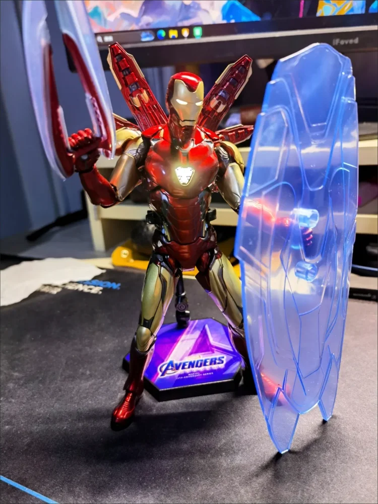 Original 1/10 Iron Man Anime Figure Mk3 Mk85 Avengers Model Dolls Led Light Mark Lxxv Nano Armor Action Figures Endgame Legends