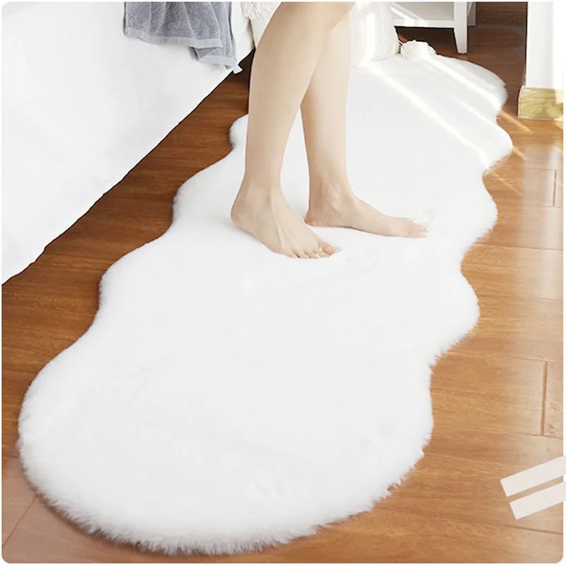 Luxury Irregular Fur Rug for Bed Room, Hairy Children's Carpets, Bedroom Furry Floor Mats, Bedside Rugs, Off White Ornaments