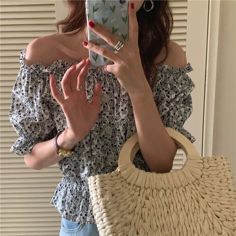 Chic Summer Ele Floral Print One-oulder ort irt Women's Design Sensation Bubble Sve Faionable Top Korean Sle...