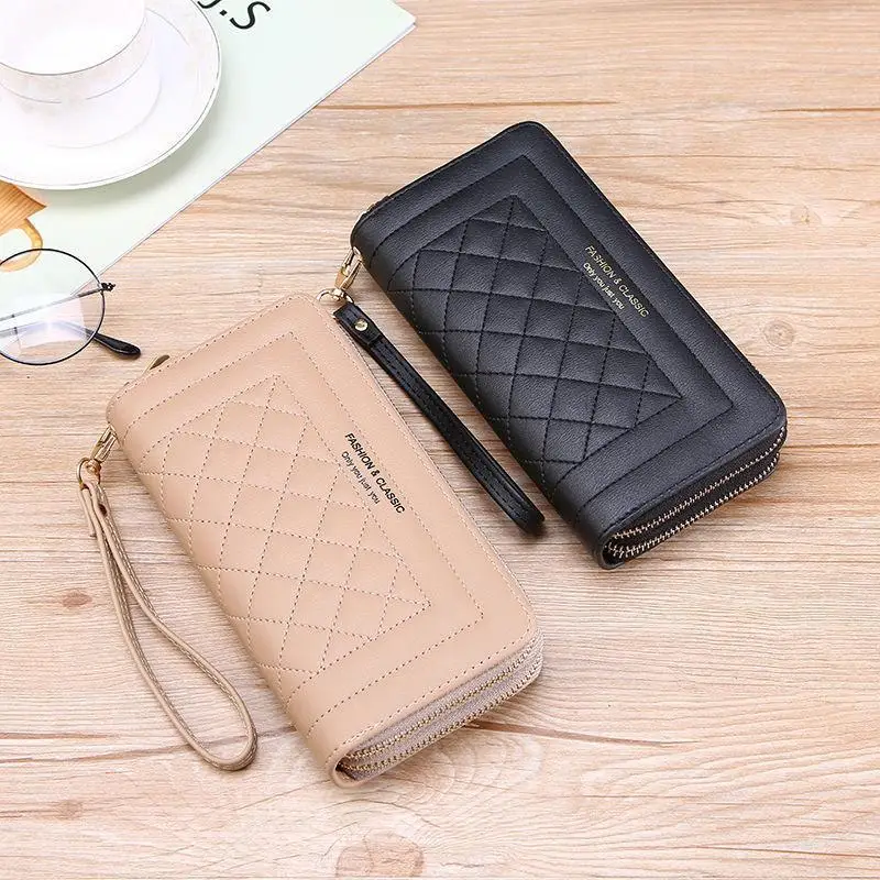 Women Quilted Faux Leather Long Zipper Wallet Large Capacity Wrist Strap For Shopping Travel Daily Commute