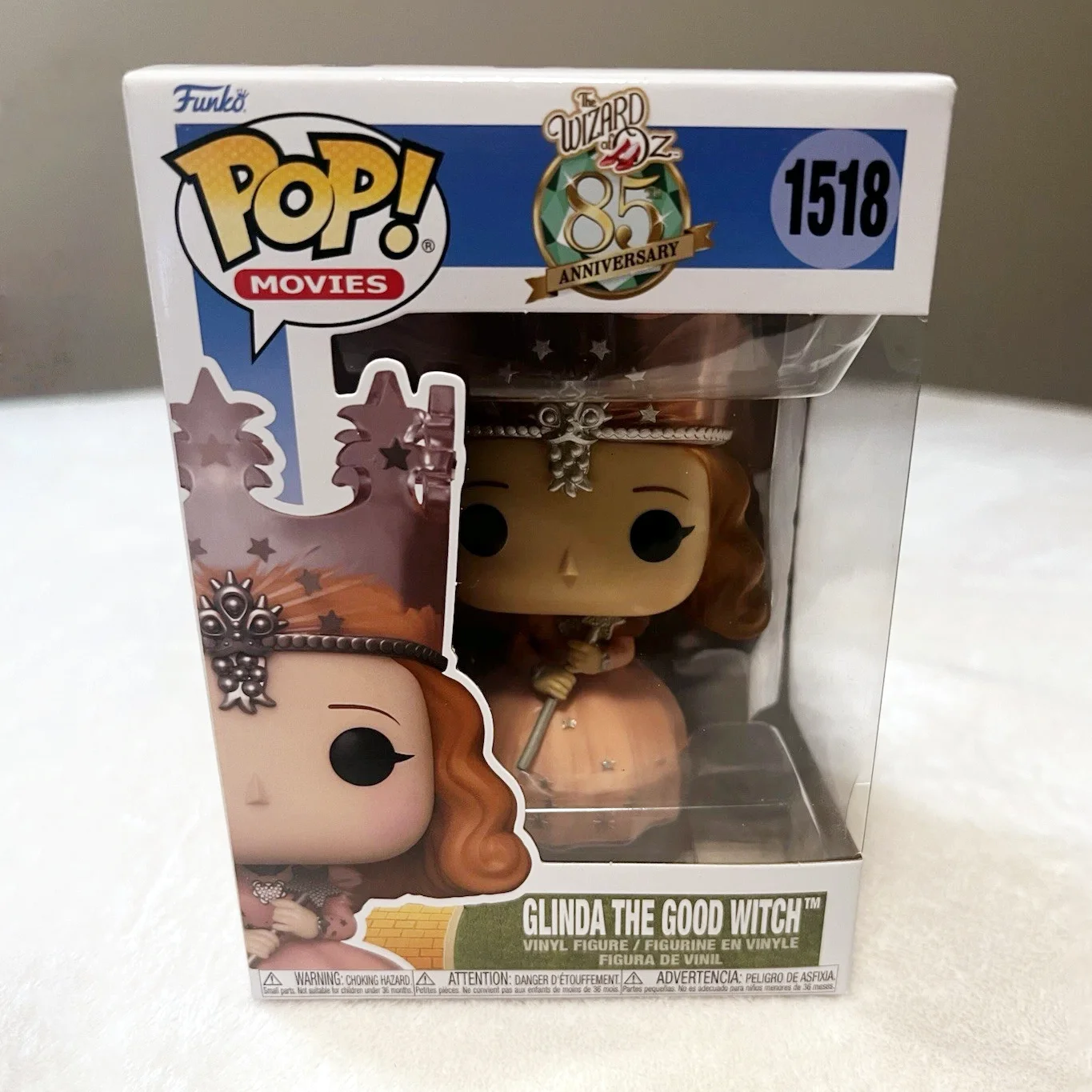 

Funko Pop Official Figures Glinda the Good Witch Figure #1518 (85th Anniversary) The Wizard of Oz Limited Edition Gift for Fans