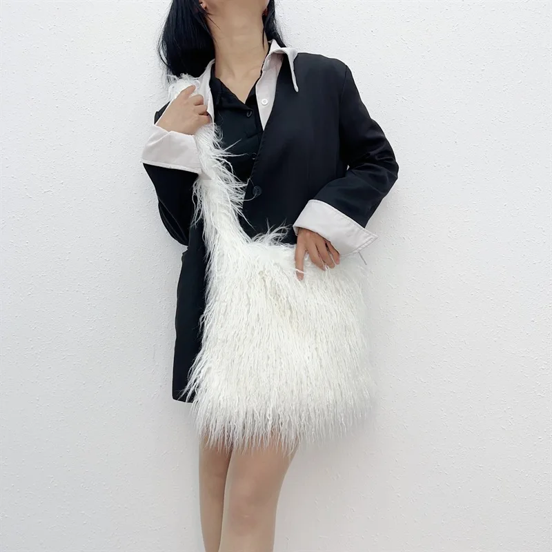 Faux Fur Shoulder Bag for Women, Fluffy Curly Furry Crossbody Tote Bag, Large Capacity Y2K Fashion Casual Handbag