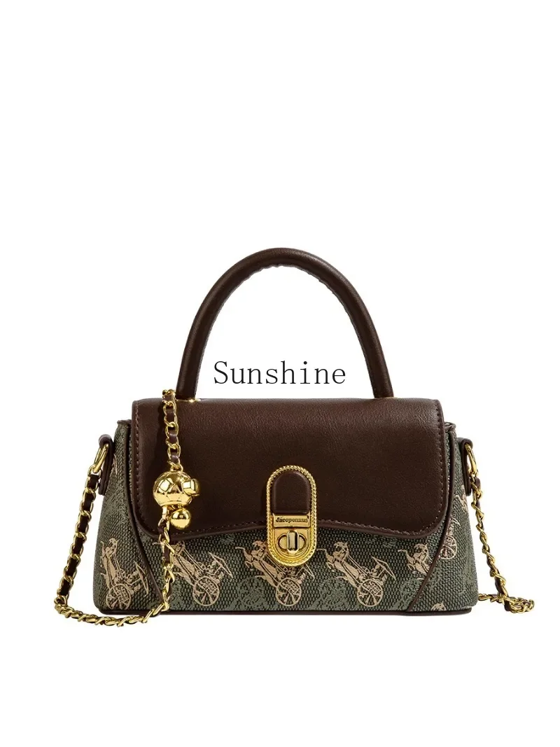 

Green envelope bag women's light luxury niche high-end portable messenger chain