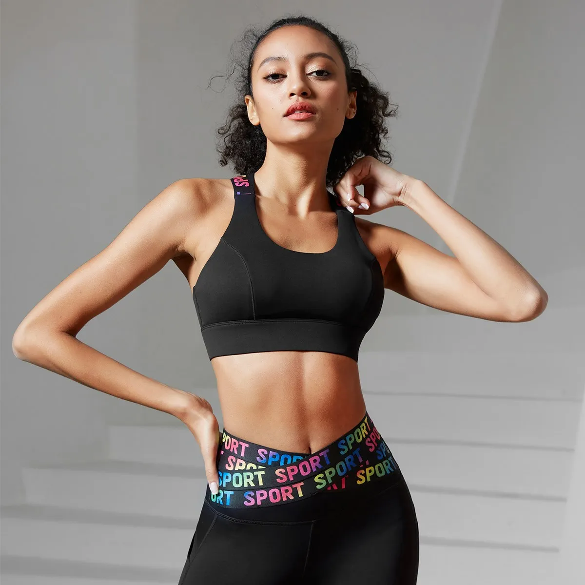 Women Yoga Workout Bra Back Cross Yoga Brassiere Contrasting Letters High Quality Sports Bra Push Up Shockproof Fitness Gym Bras